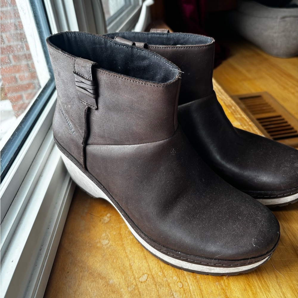 Women’s Merrell Boots